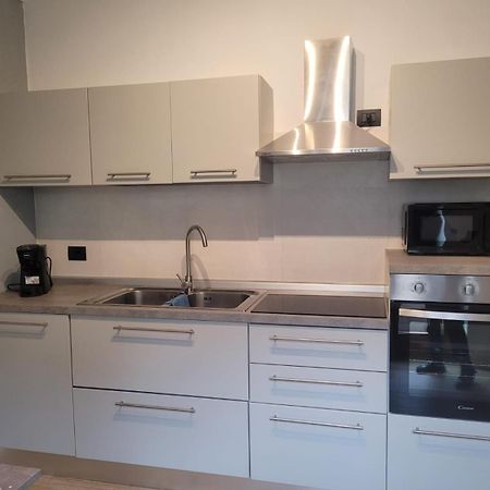 Apartment Sweet Retreat Dro Luaran gambar