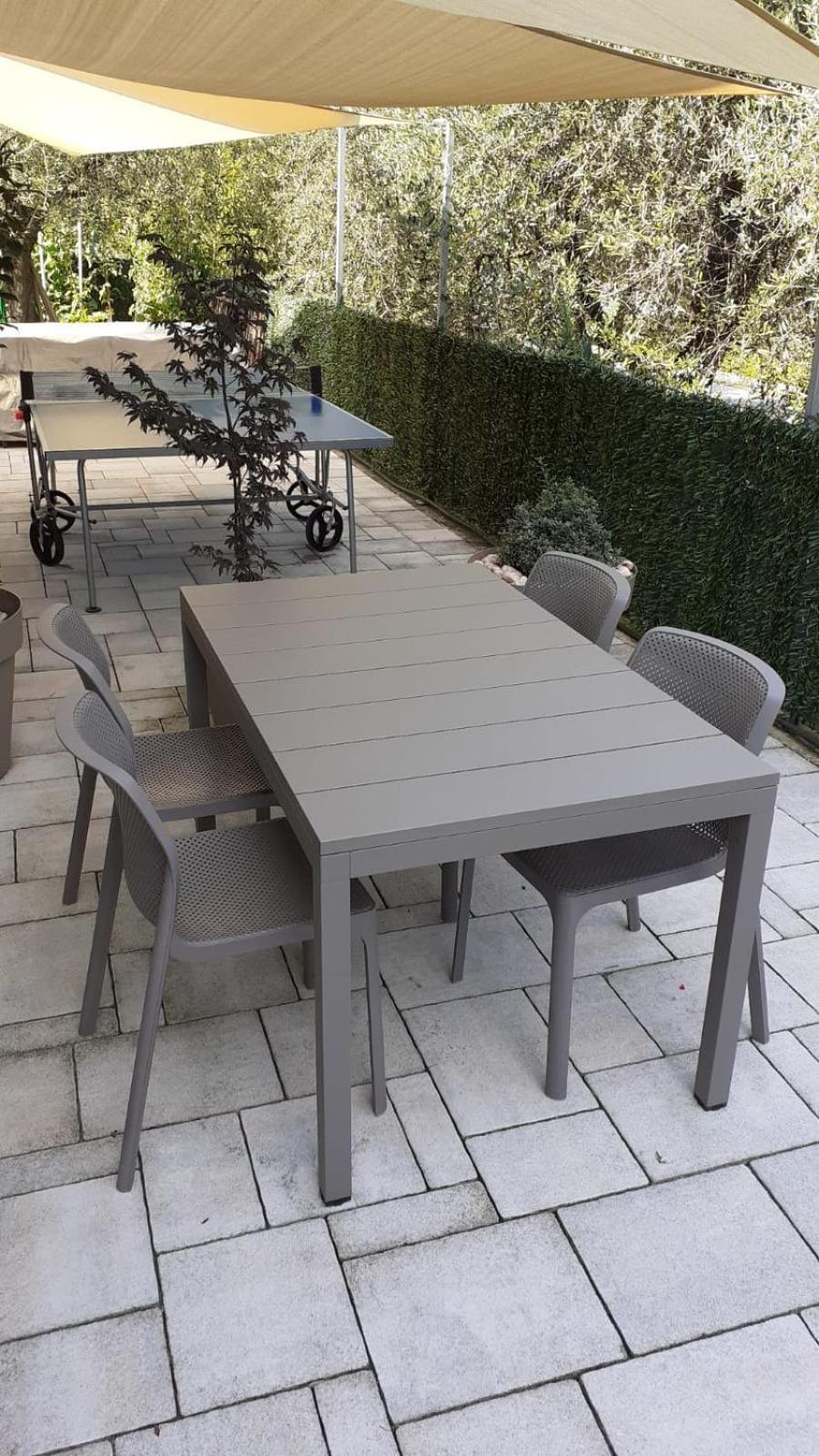 Apartment Sweet Retreat Dro Luaran gambar